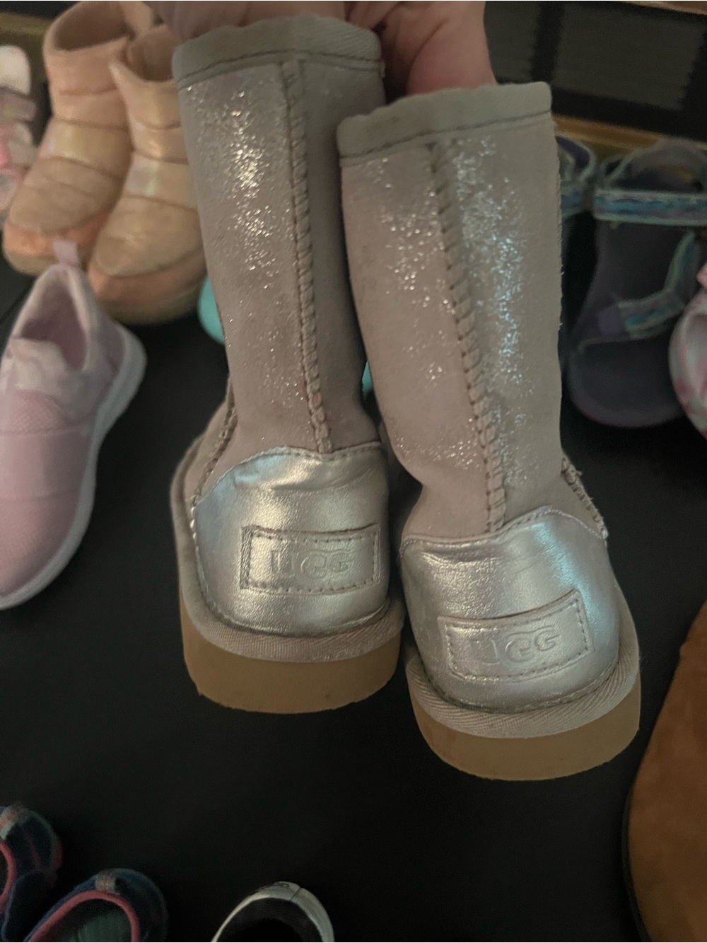 Kids boots - silver glitter list)